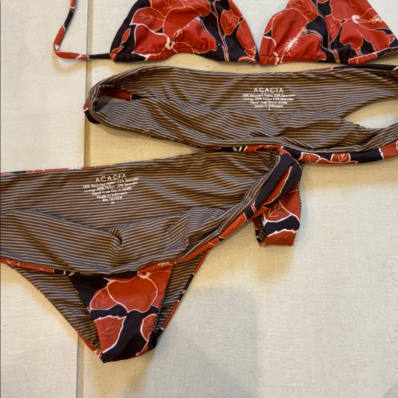 ACACIA set - Picture 4 of 5